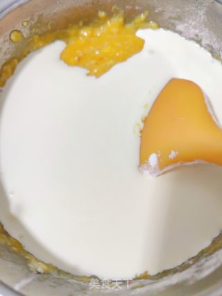 奶黄馅流心月饼的做法步骤：18
