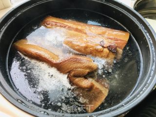 腊肉蒸豆腐干的做法步骤：1