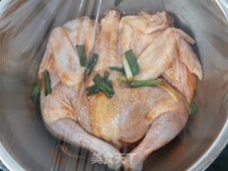 奥尔良烤鸡的做法步骤：6