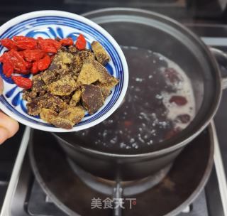 三黑四红粥的做法步骤：4