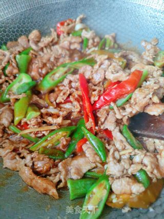 秋葵炒牛肉的做法步骤：14