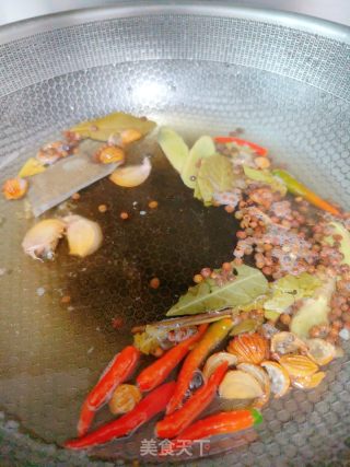 盐水鸭的做法步骤：9