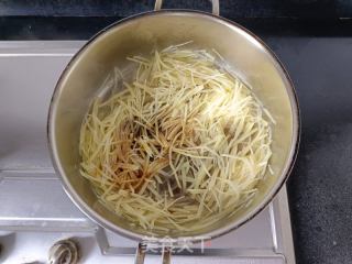 酸辣土豆丝的做法步骤：9