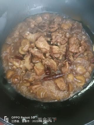 板栗烧鸡的做法步骤：11