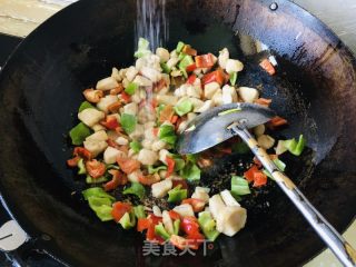 双椒鸡丁的做法步骤：10
