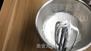 可可马卡龙，法式做法，外脆内酥、口感丰富，小巧精致。的做法步骤：9