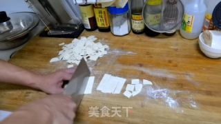 西红柿鸡蛋猫耳朵的做法步骤：4