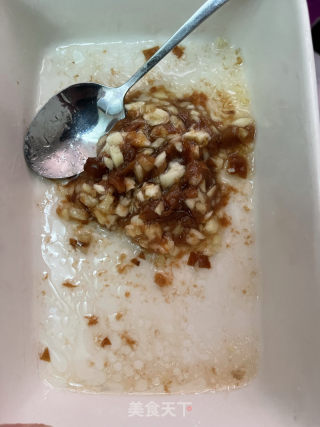 咸梅蒸枪鱼的做法步骤：4