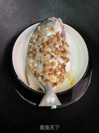咸梅蒸枪鱼的做法步骤：6