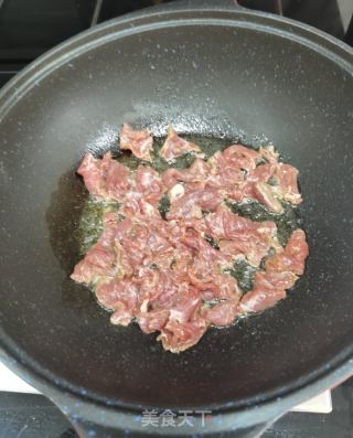 洋葱炒牛肉的做法步骤：6