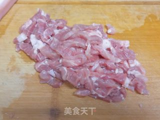 京酱肉丝的做法步骤：2