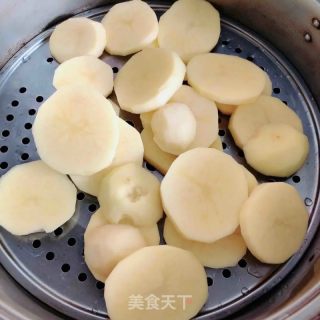 黄金虾球的做法步骤：2