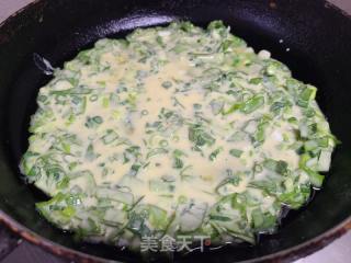 明月草小葱鸡蛋煎饼的做法步骤：5