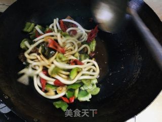鸡肉小炒的做法步骤：5