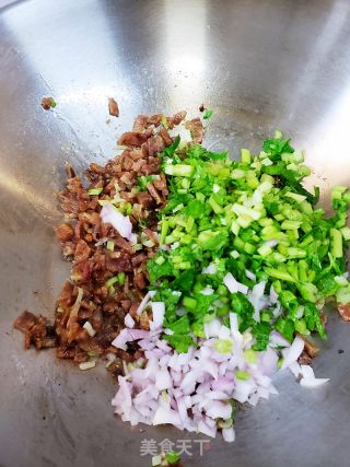 吃不厌的香肠炒米饭的做法步骤：4
