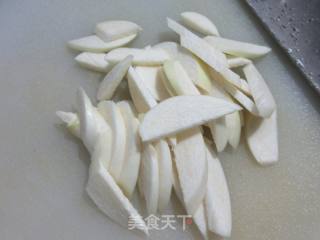 茭白包心菜炒荞麦面疙瘩的做法步骤：3
