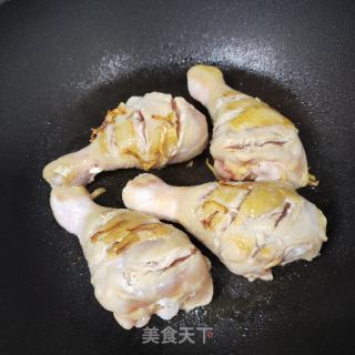 香菇烧鸡腿的做法步骤：4