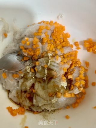 香煎蝦滑釀秋葵的做法步骤：4