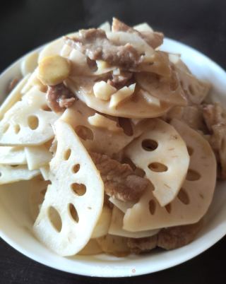 藕片炒肉丝的做法步骤：8