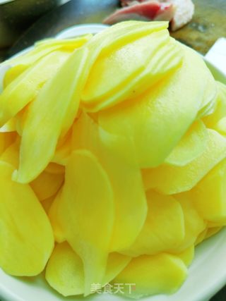 土豆蘑菇的做法步骤：3
