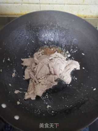 土豆辣椒炒肉片的做法步骤：2