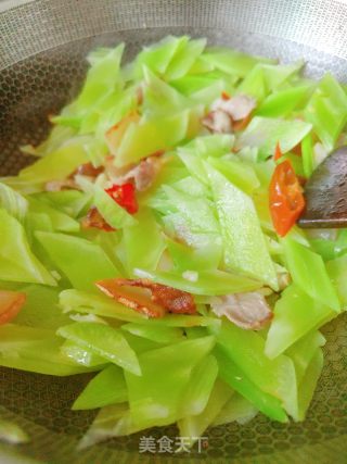 莴笋炒肉的做法步骤：8