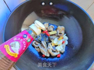 特色早餐之鲶鱼煮粉的做法步骤：6