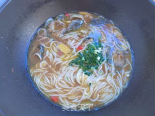 特色早餐之鲶鱼煮粉的做法步骤：11