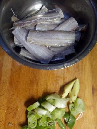 酱香带鱼的做法步骤：1