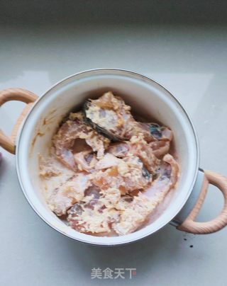 砂锅鱼腩煲的做法步骤：2