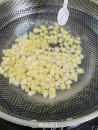 土豆疙瘩汤的做法步骤：4