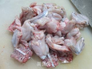 红椒牛蛙鸡的做法步骤：3