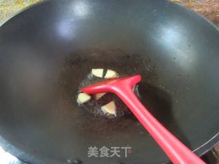 红椒牛蛙鸡的做法步骤：4