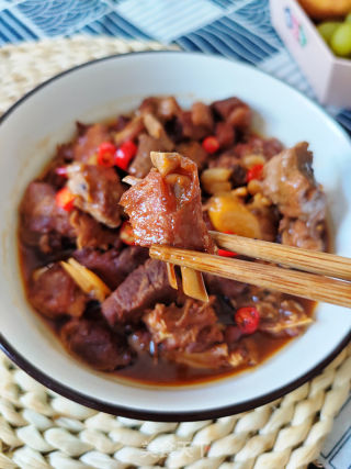 懒人电饭煲四味焖鸭的做法