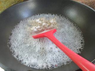 香干大白菜炒荞麦面的做法步骤：2
