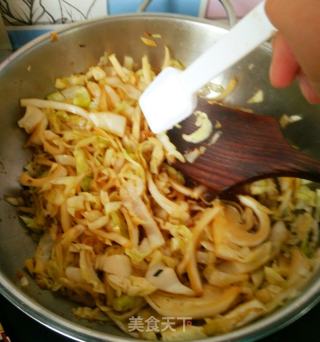 炒包菜的做法步骤：7