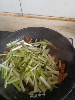 韭黄炒肉的做法步骤：6
