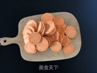 红薯蛋奶布丁的做法步骤：1