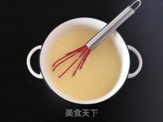 红薯蛋奶布丁的做法步骤：2