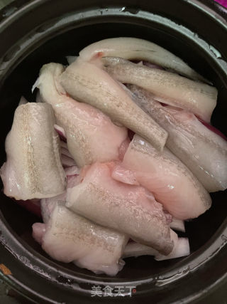 黄豆酱焗九肚鱼的做法步骤：6