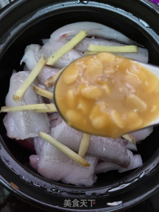 黄豆酱焗九肚鱼的做法步骤：8