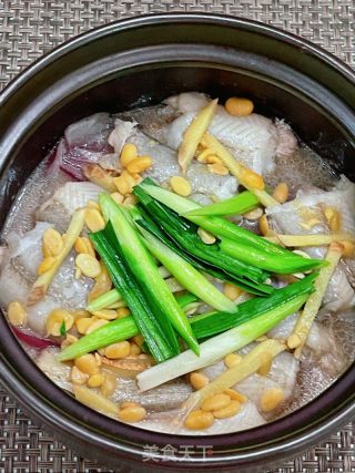 黄豆酱焗九肚鱼的做法步骤：12