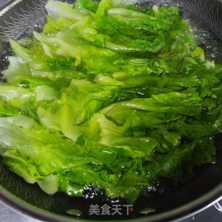 蒜蓉浇汁生菜的做法步骤：5