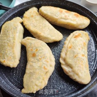 韭菜盒子的做法步骤：13