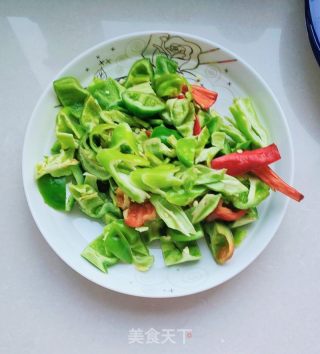家常辣椒炒肉的做法步骤：2