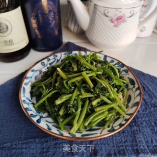 清炒红薯叶的做法步骤：5