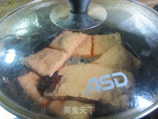 卤鹌鹑蛋豆腐干的做法步骤：7