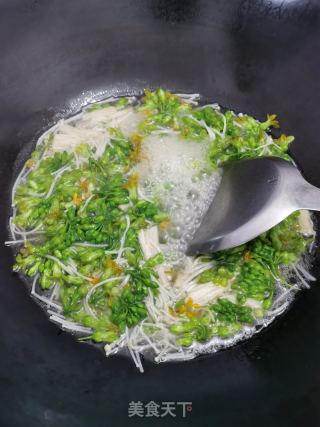 金针菇煮夜香花的做法步骤：7