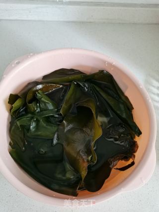 海带绿豆粥的做法步骤：1