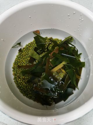 海带绿豆粥的做法步骤：4
